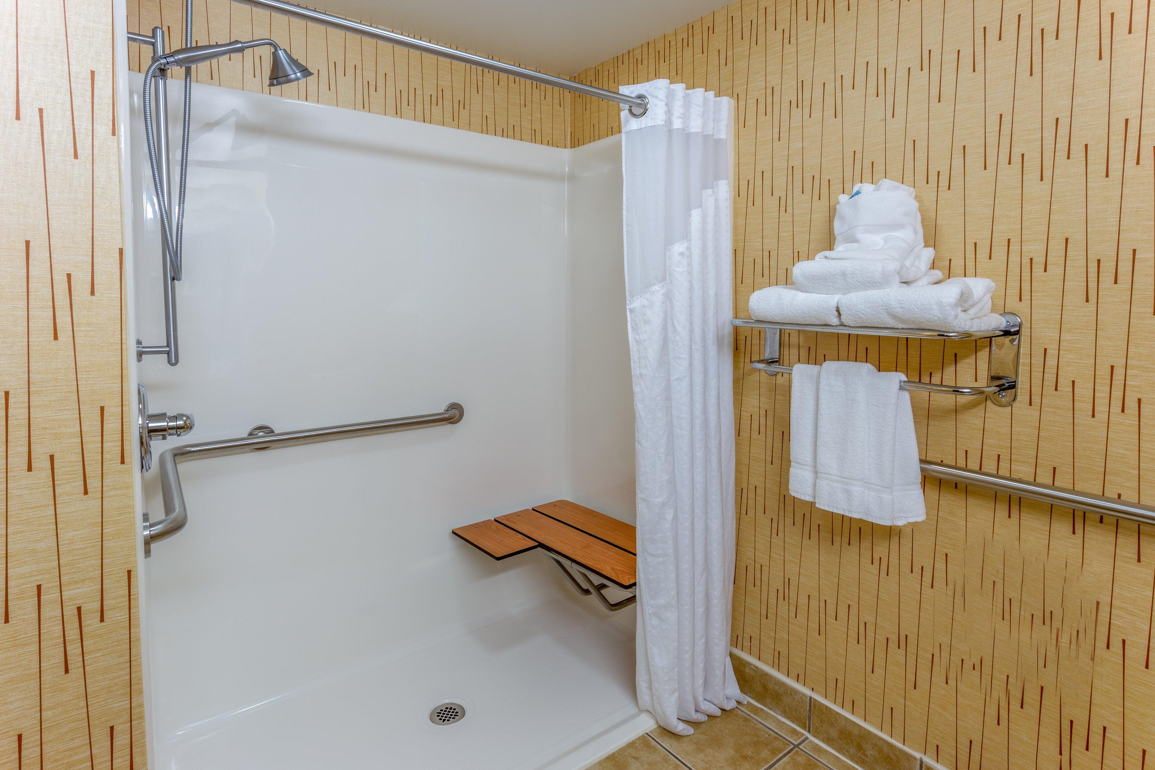 Hotel Express & Bowling By Ihg Bowling Green