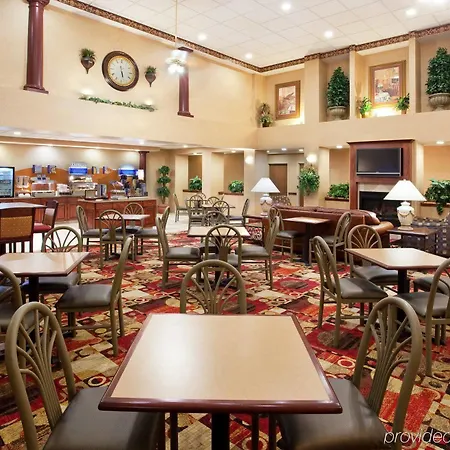Holiday Inn Express Hotel & Suites Bowling Green By Ihg 